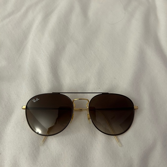 Ray Bans - Picture 2 of 5